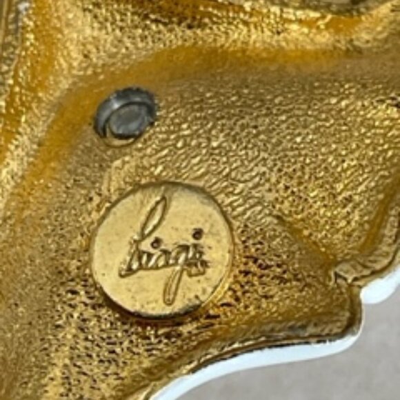 Vintage Biagi necklace -Gold & white enamel flower pendant - Picture 6 of 6